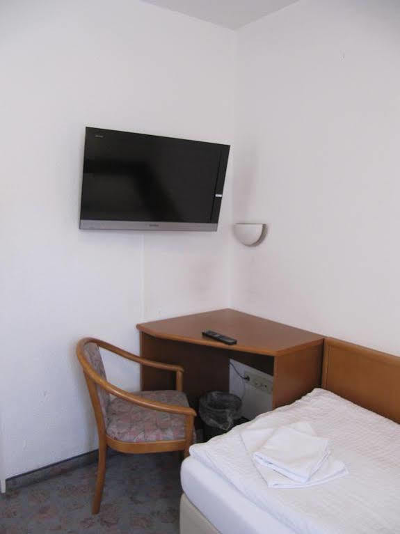 Hotel Am Markt Eckartsberga Exterior photo